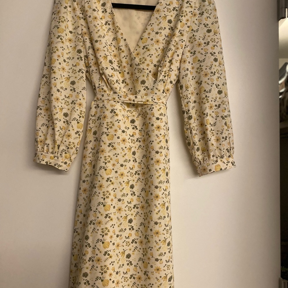 Commense Floral Long Sleeve Dress in Cream and Yellow
